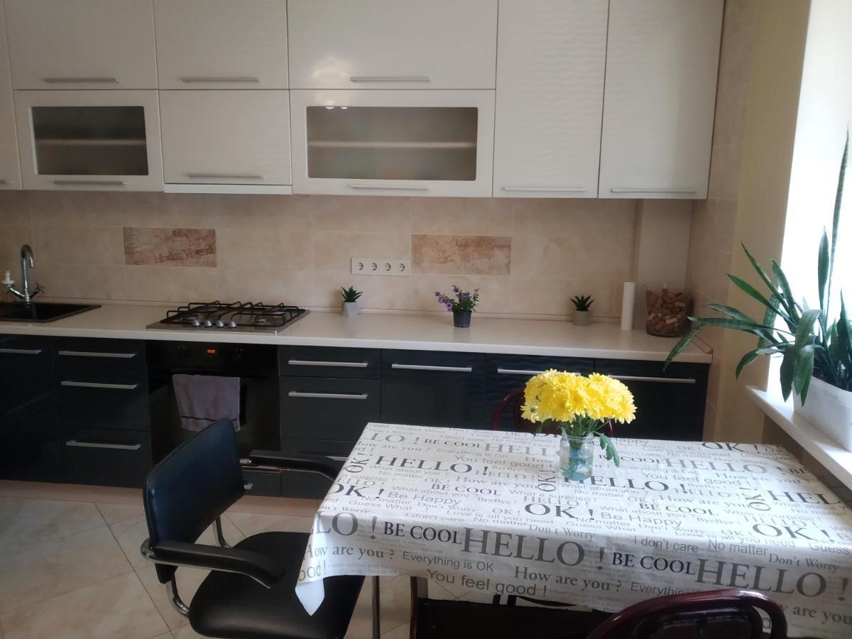 Vip Апартаменти Центр Rivne Extérieur photo