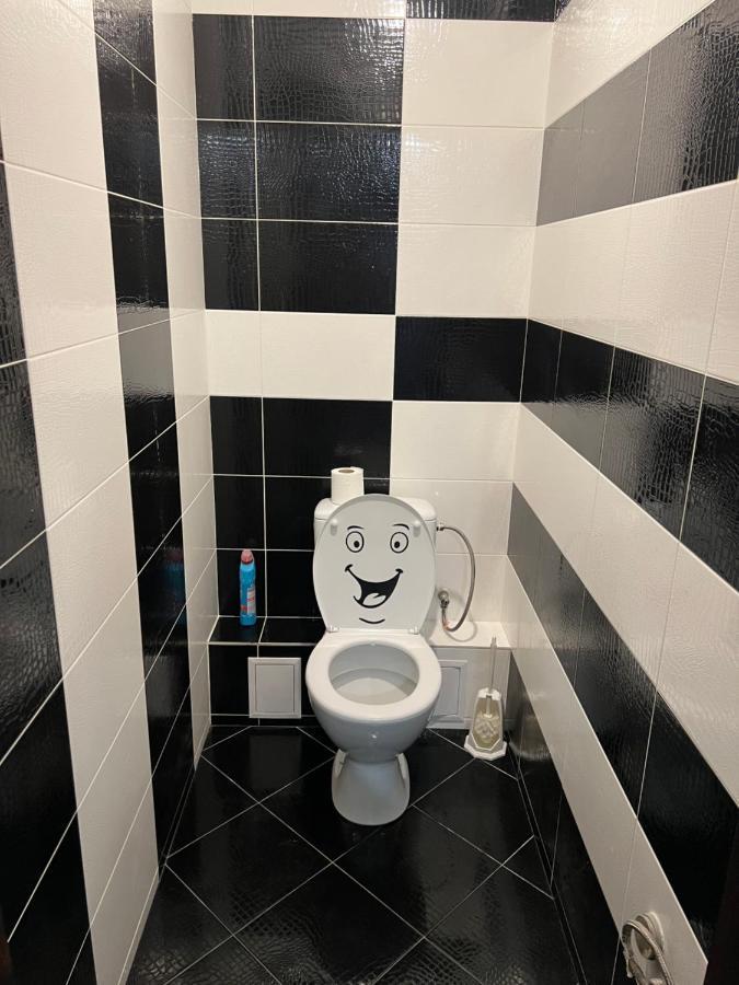 Vip Апартаменти Центр Rivne Extérieur photo